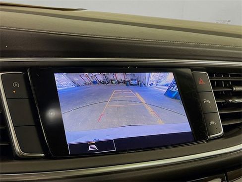 Used 2023 Buick Enclave Essence w/ Sport Touring Edition image 13