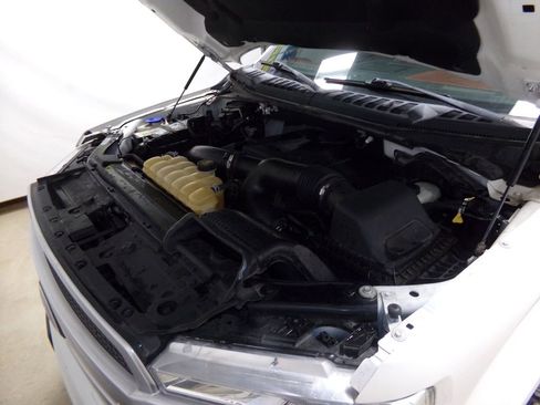 Used 2018 Ford F150 Platinum w/ Equipment Group 701A Luxury image 27