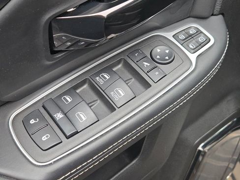 Used 2024 RAM 3500 Limited w/ Night Edition image 18