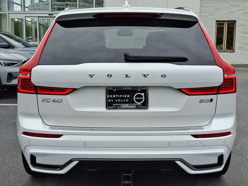 Certified 2023 Volvo XC60 B5 Plus w/ Climate Package AWD/4WD image 5