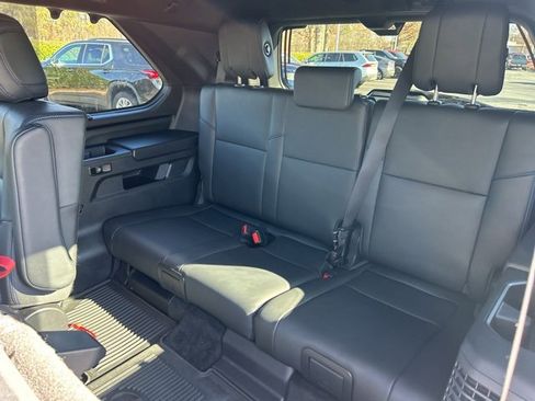 Used 2025 Toyota Sequoia Platinum image 16