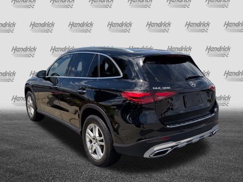 Certified 2023 Mercedes-Benz GLC 300 4MATIC w/ Exclusive Trim Package image 11