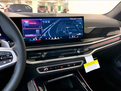 New 2026 BMW X5 xDrive50e w/ Executive Package image 6