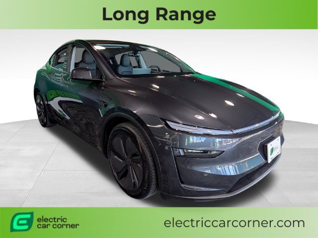 Used 2026 Tesla Model Y Long Range AWD/4WD image 1