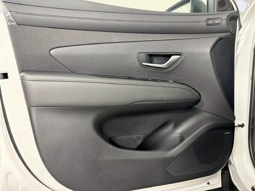 New 2026 Hyundai Tucson Limited AWD/4WD image 13