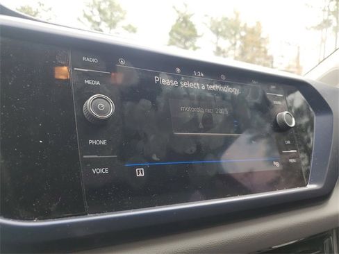 Used 2022 Volkswagen Taos SE image 26