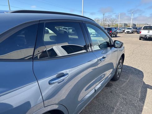 Used 2024 Ford Escape ST-Line w/ Tech Pack #1 image 8