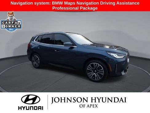 Used 2025 BMW X3 xDrive30i w/ Premium Package image 2