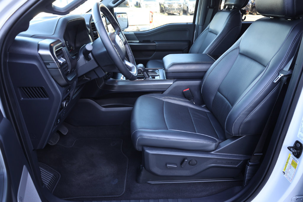 Used 2025 Ford F150 Lariat AWD/4WD image 11