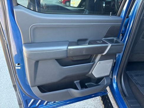 Used 2022 Ford F150 XLT w/ Equipment Group 302A High image 39