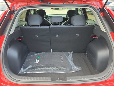 New 2026 Kia Niro LX FWD image 10