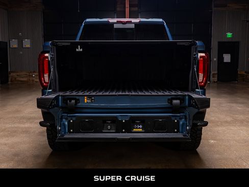 Used 2026 GMC Sierra 1500 Denali Ultimate AWD/4WD image 9