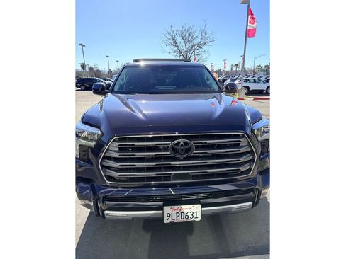 Used 2024 Toyota Sequoia Limited image 2