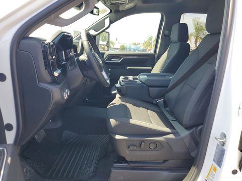 New 2026 GMC Sierra 2500 SLE w/ SLE Value Package; AWD/4WD image 12