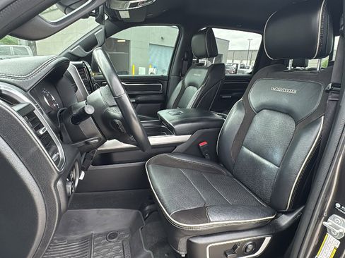 Used 2023 RAM 1500 Laramie image 13