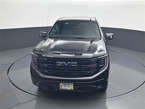 Used 2026 GMC Sierra 1500 Elevation w/ Elevation Premium Package image 14