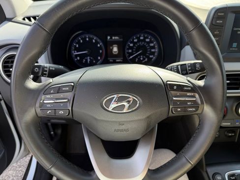 Used 2021 Hyundai Kona SEL w/ Cargo Package image 18