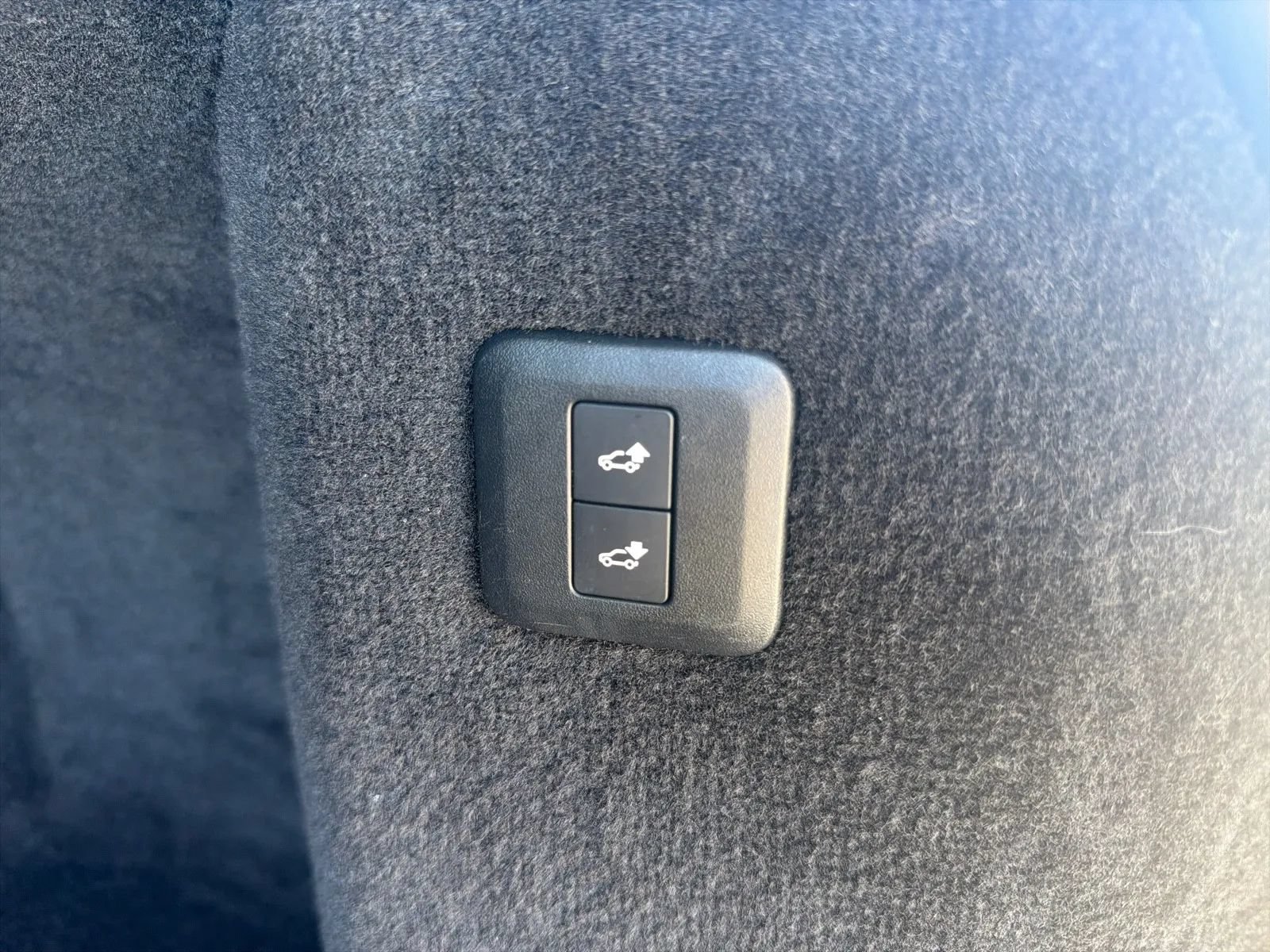 Used 2020 Land Rover Range Rover Sport HST AWD/4WD image 55