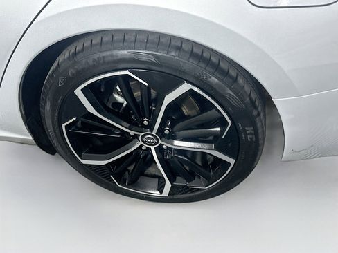 Used 2024 Nissan Altima 2.5 SR image 11