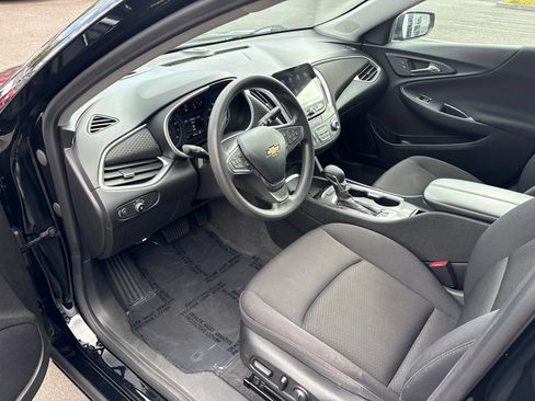 Used 2023 Chevrolet Malibu LT FWD image 13