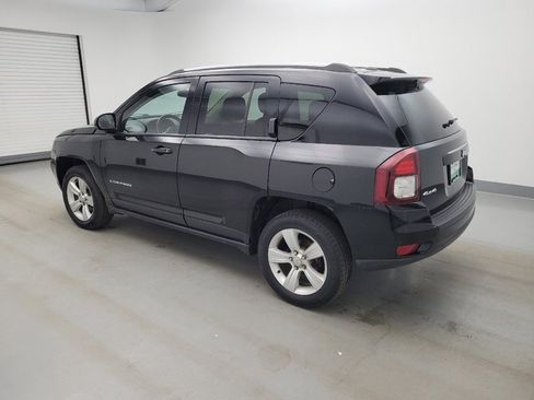 Used 2016 Jeep Compass Latitude AWD/4WD image 3