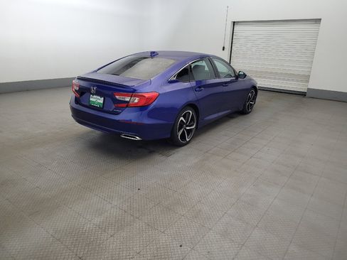 Used 2018 Honda Accord Sport image 9