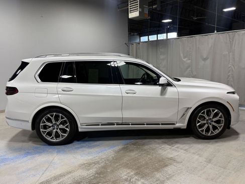 Used 2023 BMW X7 xDrive40i w/ Executive Package AWD/4WD image 20