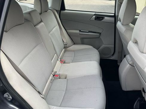 Used 2012 Subaru Forester 2.5X w/ Alloy Wheel Pkg image 16