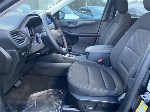 Used 2023 Ford Escape Active image 11