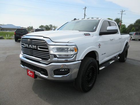Used 2020 RAM 3500 Laramie AWD/4WD image 13