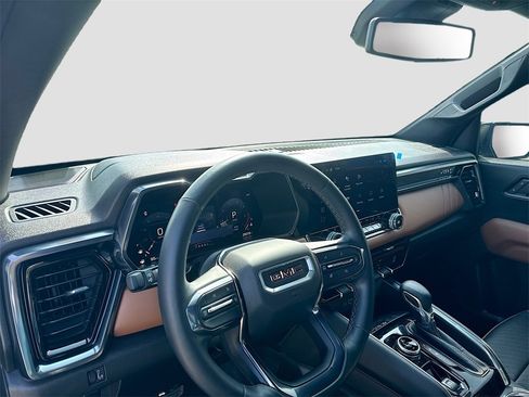 Used 2024 GMC Canyon AT4 w/ AT4 Premium Package image 11