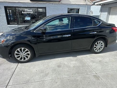 Used 2018 Nissan Sentra SV image 8