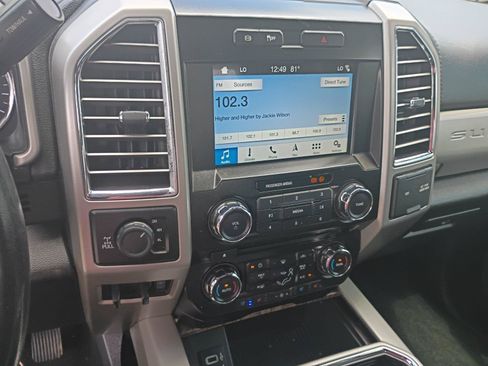 Used 2017 Ford F250 Lariat w/ Chrome Package AWD/4WD image 13