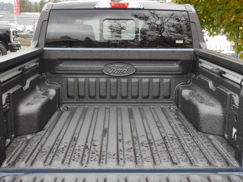 New 2025 Ford Maverick Lariat w/ Black Appearance Package image 24