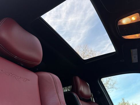 Used 2018 Dodge Durango SRT w/ SRT Interior Appearance Group image 22