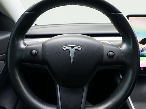 Used 2019 Tesla Model 3 Standard Range RWD image 23