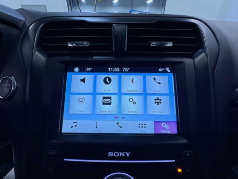 Used 2018 Ford Fusion Titanium FWD image 25