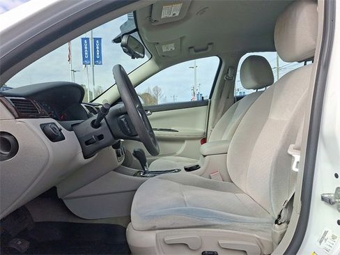 Used 2015 Chevrolet Impala Limited LS image 13