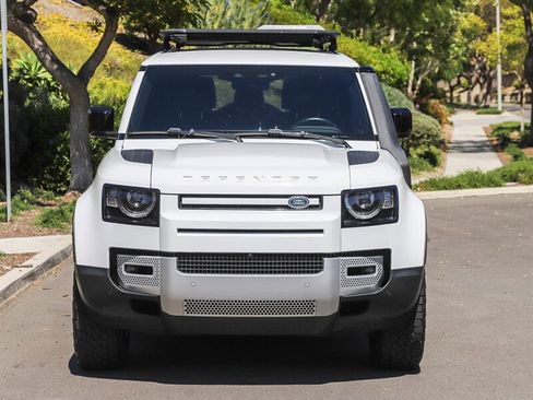 Used 2021 Land Rover Defender 90 S AWD/4WD image 2