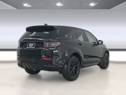 Used 2025 Land Rover Discovery Sport Dynamic SE image 9