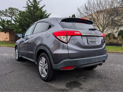Used 2019 Honda HR-V EX image 8