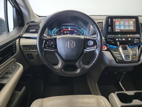 Certified 2023 Honda Odyssey Touring image 16