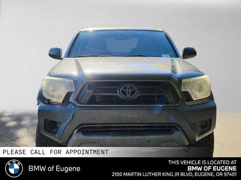 Used 2015 Toyota Tacoma 4x4 Access Cab image 8