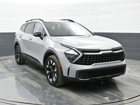 Used 2023 Kia Sportage X-Line w/ X-Line Premium Package image 2