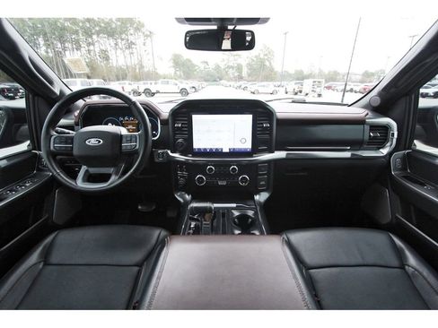 Used 2023 Ford F150 Lariat image 12