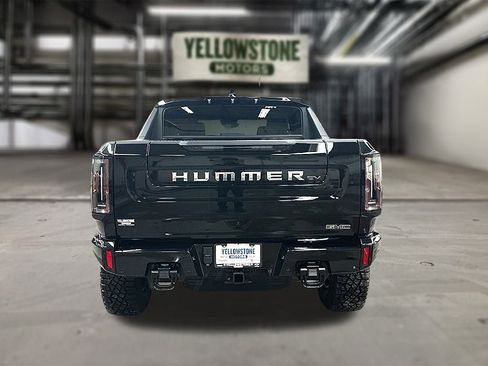 New 2025 GMC Hummer EV 3X w/ Extreme Off-Road Package image 7
