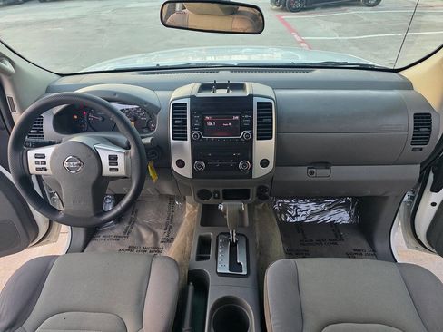 Used 2017 Nissan Frontier S image 28