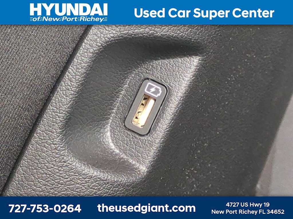 Used 2021 Hyundai Palisade SEL FWD image 15
