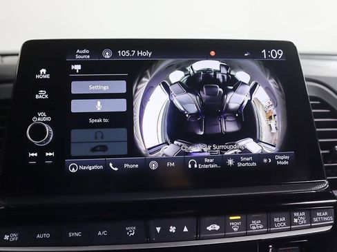 Used 2025 Honda Odyssey Touring image 51
