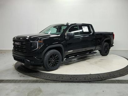 Used 2023 GMC Sierra 1500 Elevation